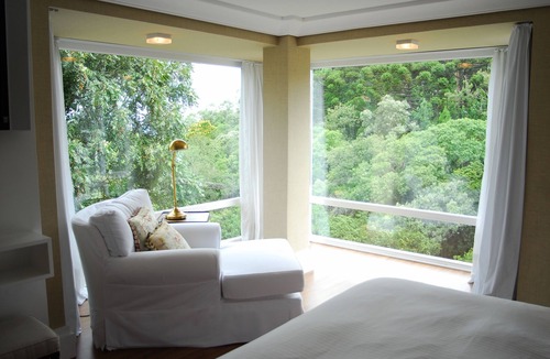 Bairro Lago Negro Hotel | Estalagem St Hubertus