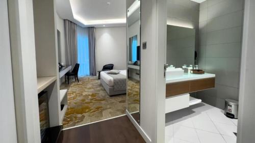 Dubai Hotel | eStay Hotel