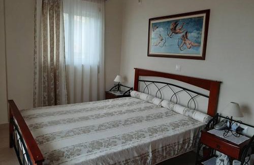Neratzia House | Estella sorelle II