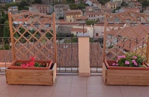 Scano di Montiferro Bed & Breakfast | ESTIA