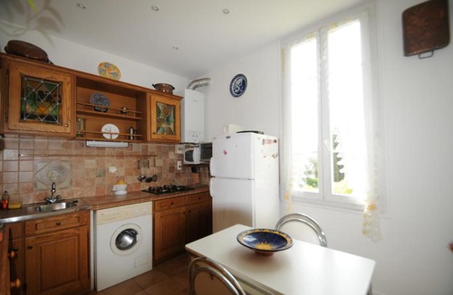 Saint Philippe Apartment | Estienne d'Orves