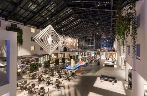 Neukoelln Hotel | Estrel Hotel