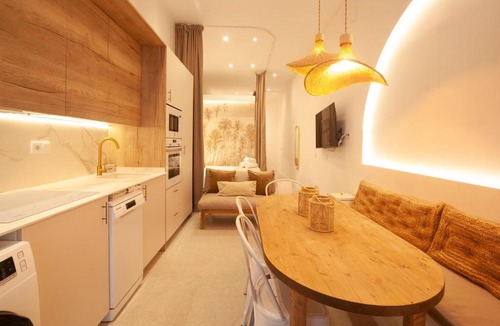 Extramurs Apartment | Estudio Bohemio Centro