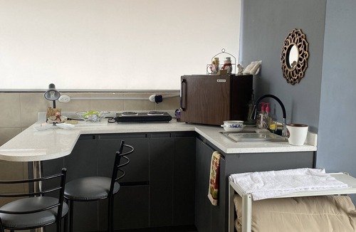 Quito Apartment | Estudio Independiente e Intimo en Quito