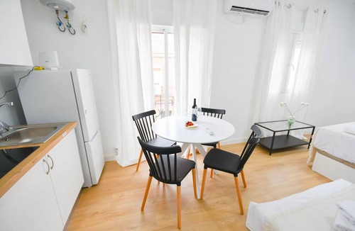 Tetuan Apartment | ESTUDIO-TETUAN-"MADRID RIO"