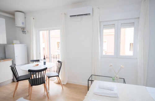 Tetuan Apartment | ESTUDIO-TETUAN-"MADRID RIO"