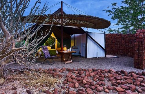 Palmwag Cabin | Etendeka Mountain Camp