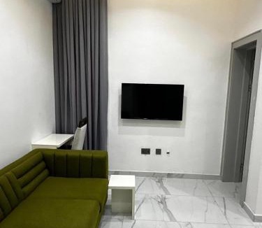Igbobi Apartment | Ethan Apartments