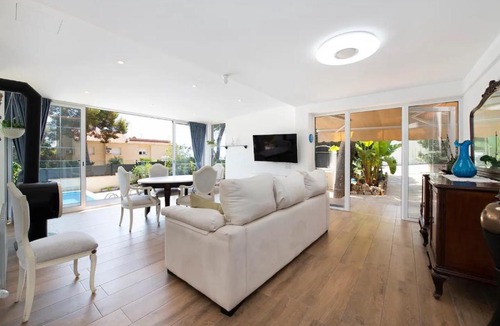 Castelldefels House | Ethel