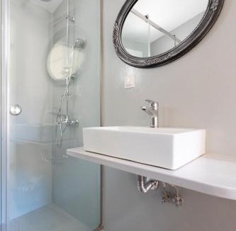 Spetses Hotel | Ethereal Stay