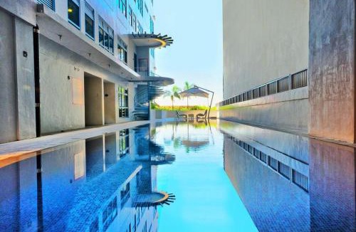 Legazpi Village Apartment | Eton Parkview