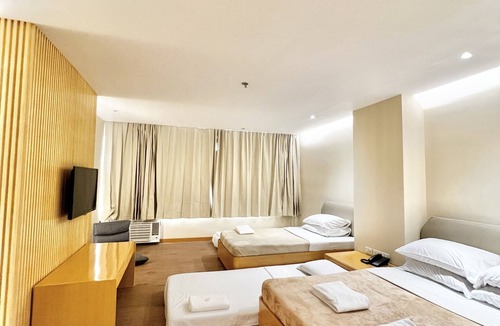Downtown Tacloban Hotel | Etsu Hotel
