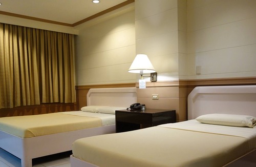 Downtown Tacloban Hotel | Etsu Hotel