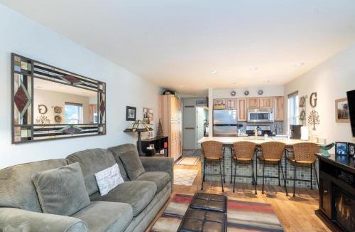 Telluride Apartment | Etta Place 3