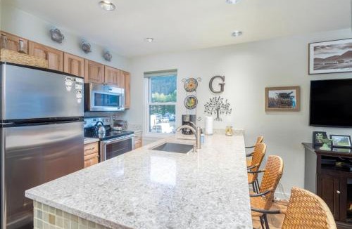 Telluride Apartment | Etta Place 3