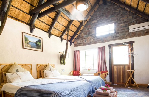 Karibib Cabin | Etusis Lodge