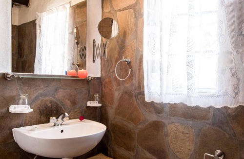 Karibib Cabin | Etusis Lodge