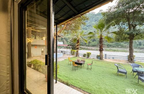 Jogiyana Resort | Euphoric River Resort