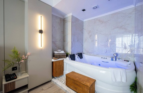 Nilufer Hotel | EUPHRATES HOTEL