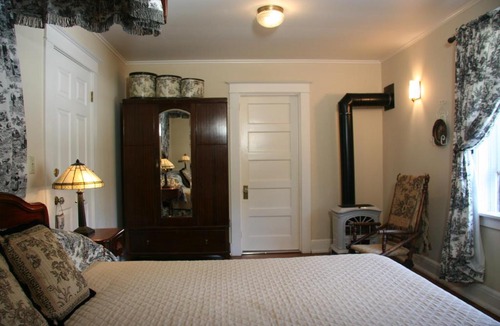 Sutter Creek Bed & Breakfast | Eureka Street Inn