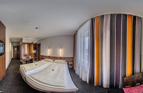 Eichenzell Hotel | Euro Rastpark Zum Eichenzeller