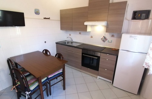 Lido di Jesolo Apartment | Euroholiday Village 4R Apartment with Shared Terrace, Garden and Wi-Fi