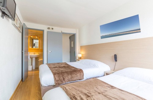 Opera Hotel | Europe Hotel