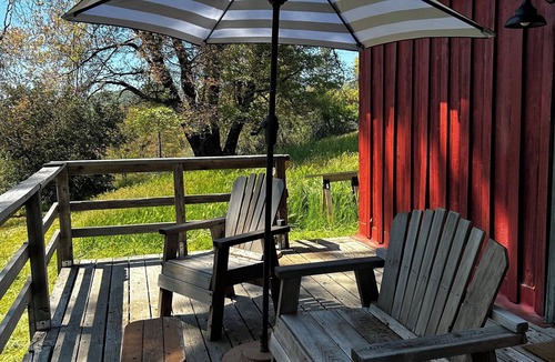 Dunlap Cabin | EV Charging - Cozy Private Cabin 12 minutes from Kings Canyon National Park