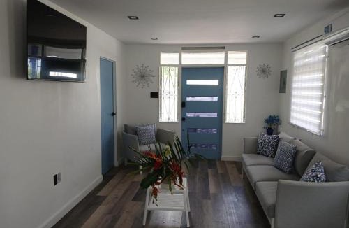Westmoreland House | Eva's Beach Cottage