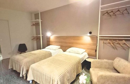 Lecco Apartment | Eva Urban Rooms Centro Lecco