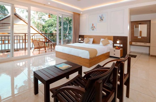 Kunchithanny Resort | EVAARA RESORT