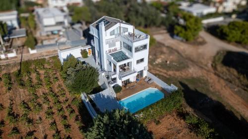 Spata-Artemida Villa | Evaeri villa