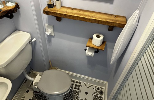 Lampeter Bed & Breakfast | Evangelisa