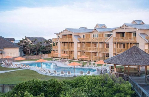 Duck Apartment | Evans OBX Residence + Views. Beach & Resort Perks