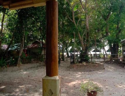 Nuhu Roa Hotel | Evelin Cottage