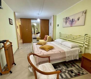 Case Fornace House | EVERGREEN - Guest Space