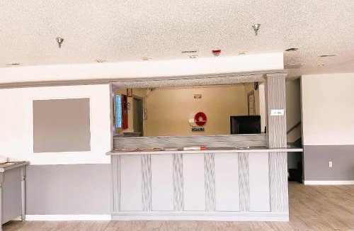 Branson Theater District Hotel | Evergreen Inn