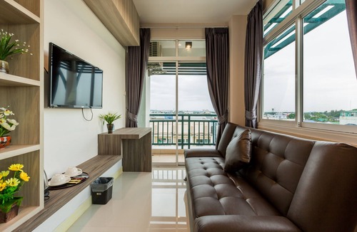 Ban Pa Yang Hotel | Evergreen Suite Hotel