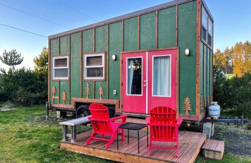 Waldport House | Evergreen