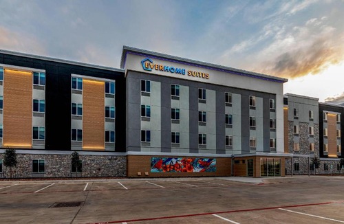 Bastrop Hotel | Everhome Suites Bastrop by Choice Hotels