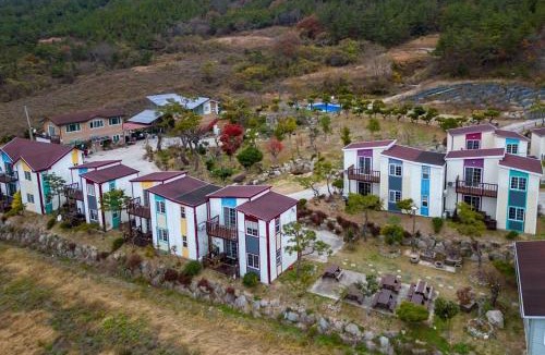 Jeungdo House | Everis UnI Pension