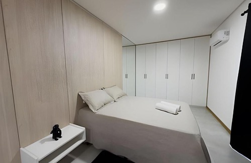 Bucarein Apartment | Everything Within Walking Distance - Modern Apartment