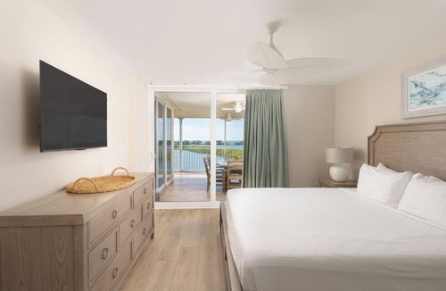 Marathon Hotel | Everything you Need for Comfort: Pool Access and Full kitchen in your Suite!
