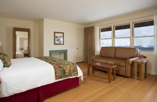 Volcano Hotel | Everything You Need For The Perfect Vacation! Free Parking w/Bike Rentals!
