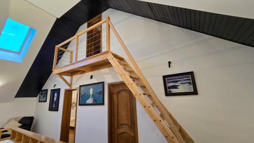 Dragomirna Villa | Evie's Tree House