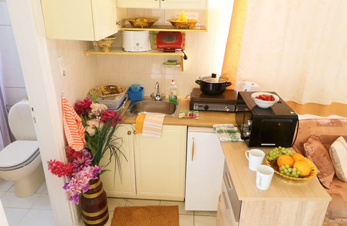 Megalo Metochi Apartment | Evli 2 Luxury self catering apartments 7minutes walk down to center of Rethymno