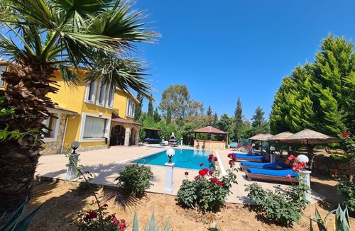 Mentese Villa | EVT-1777 4 Bedroom Secluded Summer Villa with Pool for Rent in Bodrum Kuyucak