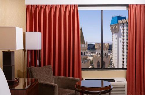 Las Vegas Strip Resort | Excalibur