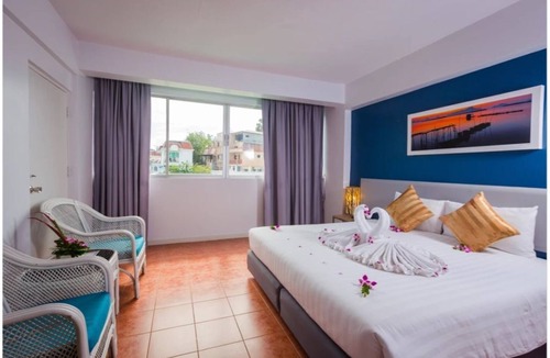 Karon Hotel | :) Excellence location, Standard room #14, Karon beach