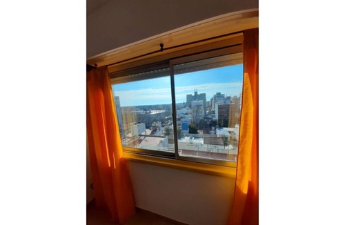 La Perla Apartment | Excellent apartment on a high floor in the city just 200 meters from the beach.